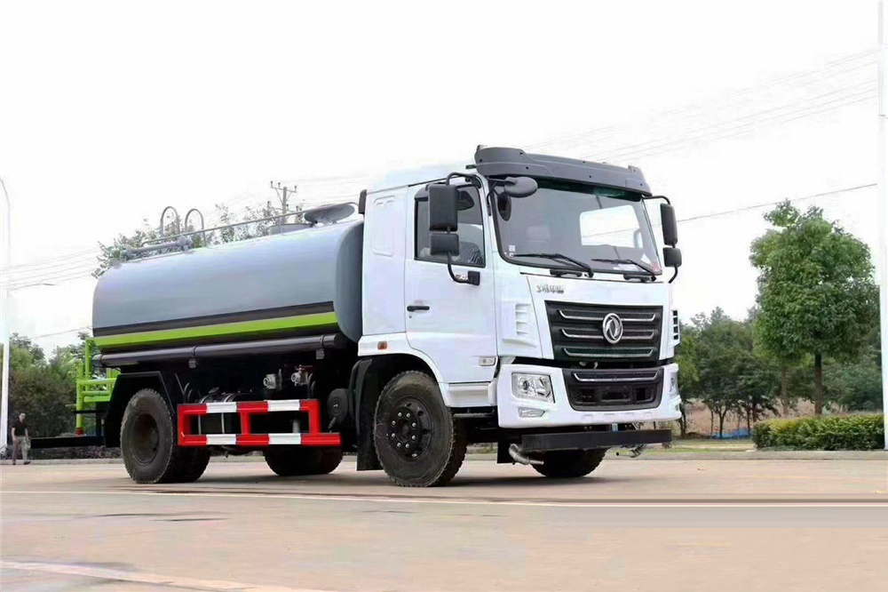 國六東風華神F5 12立方灑水車