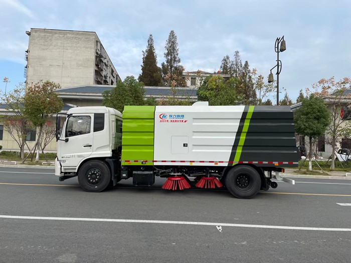 國六東風天錦掃路車-程力洗掃車廠家
