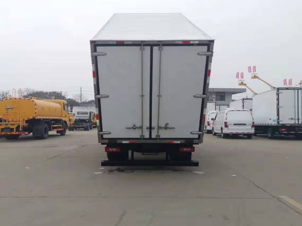 福田奧鈴動(dòng)物無(wú)害化處理車(chē)